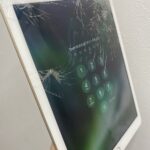 iPad8ガラスのガラス割れ！？iPadのガラス割れ修理もスマップル赤坂店にお任せください！！