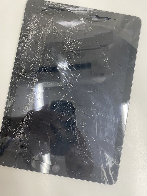 iPad6のガラス割れ