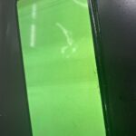 iPhoneXの画面が緑！？画面の修理はスマップル赤坂店に！